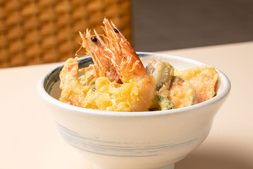 久米島産車海老の天丼